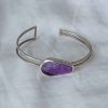 pulsera sugilita en lágrima